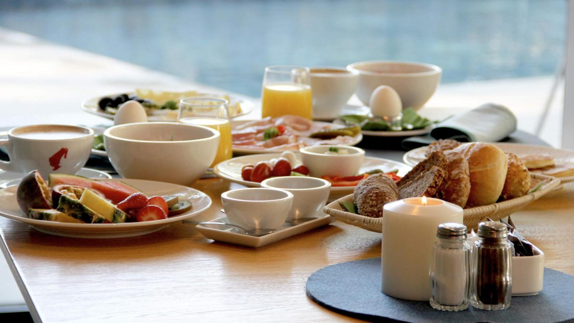 Flora Hotel & Suites ميرانو المظهر الخارجي الصورة