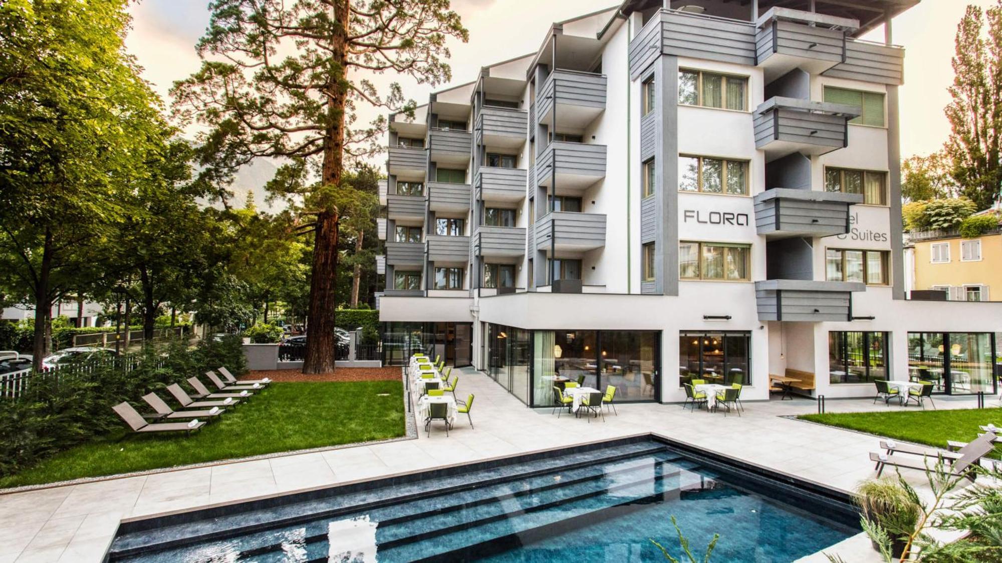 Flora Hotel & Suites ميرانو المظهر الخارجي الصورة