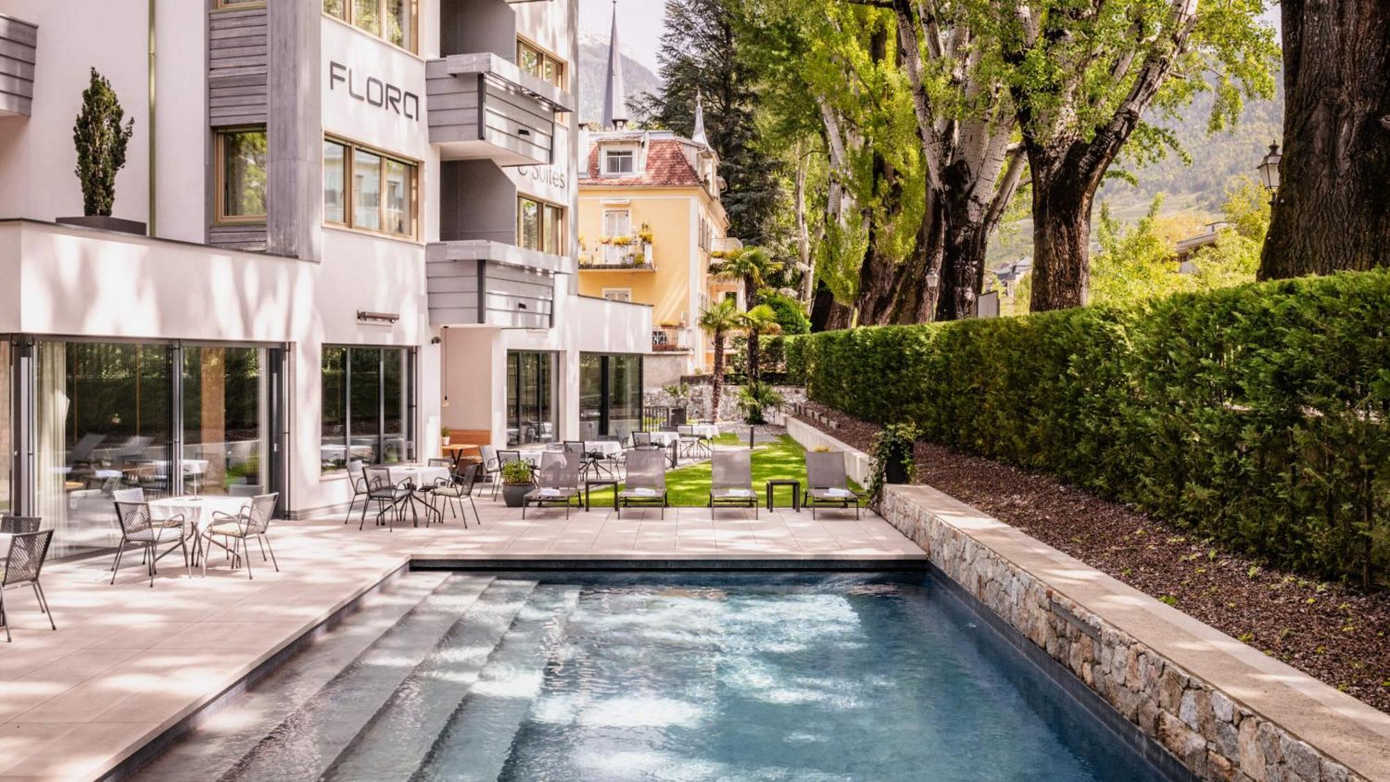 Flora Hotel & Suites ميرانو المظهر الخارجي الصورة