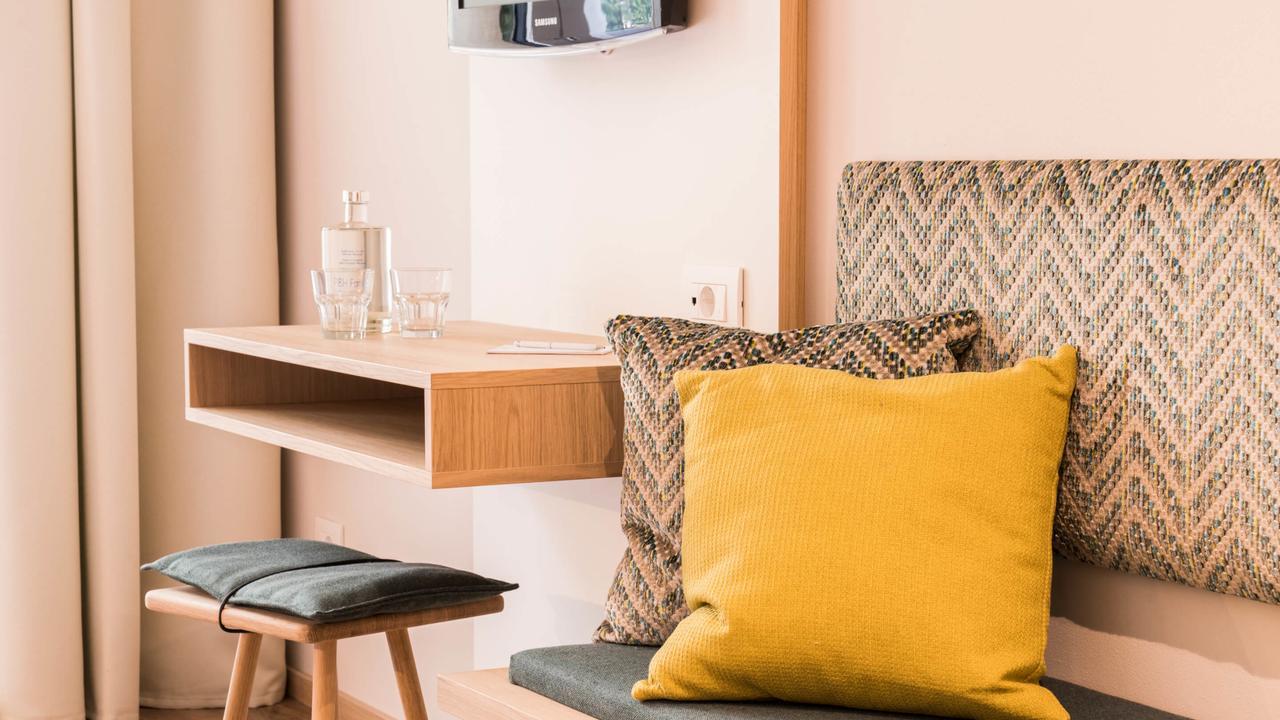 Flora Hotel & Suites ميرانو المظهر الخارجي الصورة